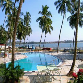 Hotel Dolphin Bay Goa Exteriér fotografie